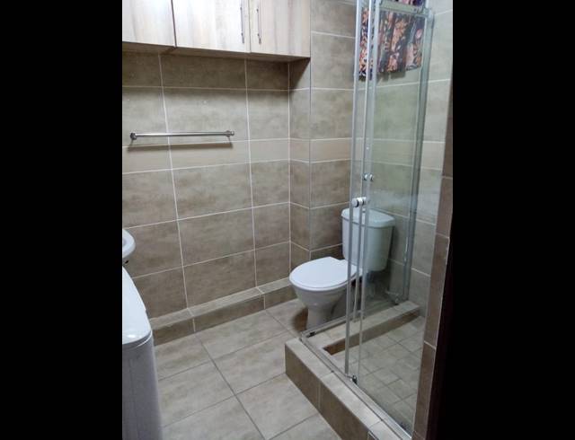BEDROOM APARTMENT TO LET IN SOUTH BEACH
